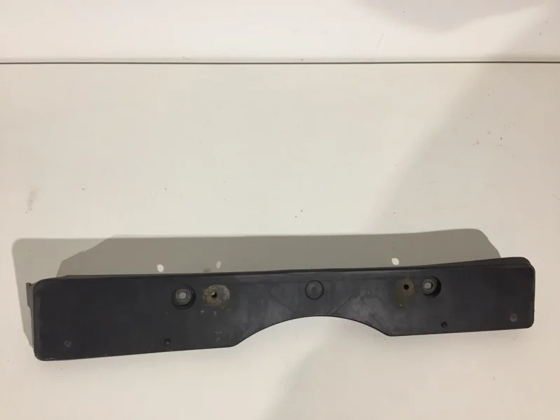 Накладка под номерной знак Toyota Camry 2014-2018 5211433370 XV50, передняя