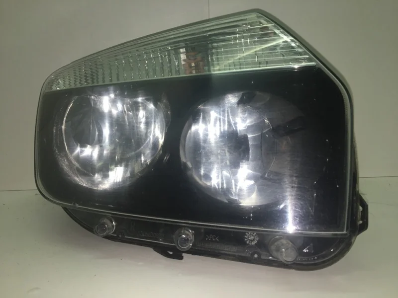 Фара Renault Duster 2010-2015 260101891R 1, передняя правая