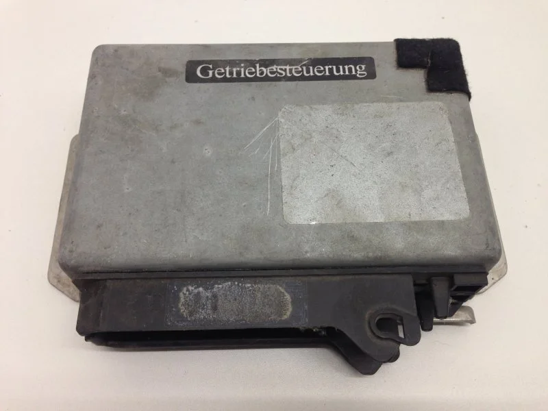 Блок управления АКПП Opel Omega 1999-2004 96017168 B X30XE, передний