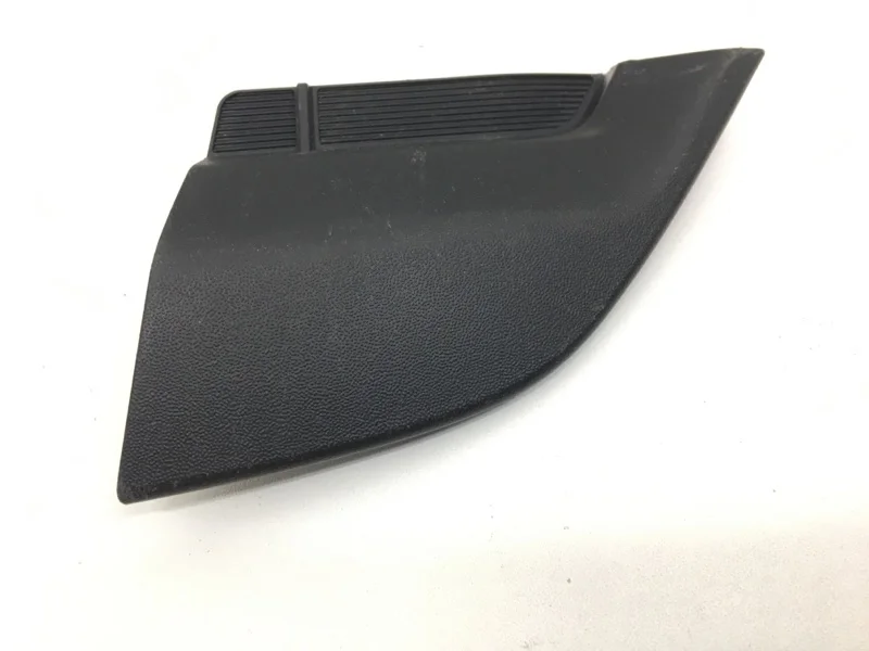 Заглушка буксировочного крюка бампера Toyota Rav4 2015-2019 5328542100 CA40, передняя правая