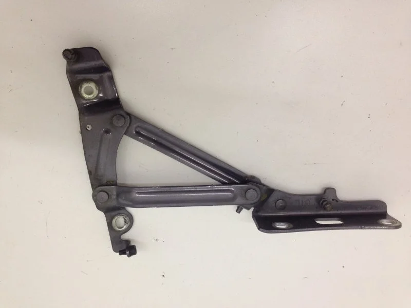 Петля крышки багажника Mazda 6 2007-2013 GS1D52720B GH, задняя левая