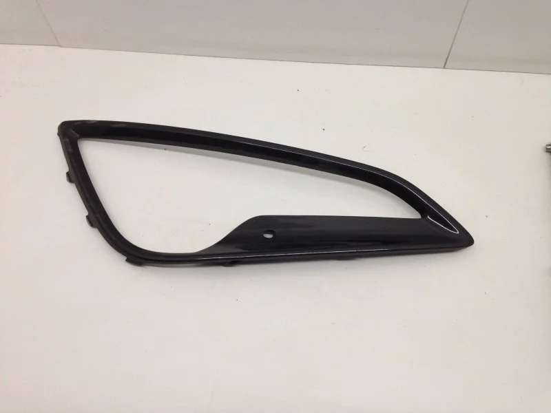 Накладка ПТФ Hyundai i40 2011-2015 865283Z000 1, передняя правая