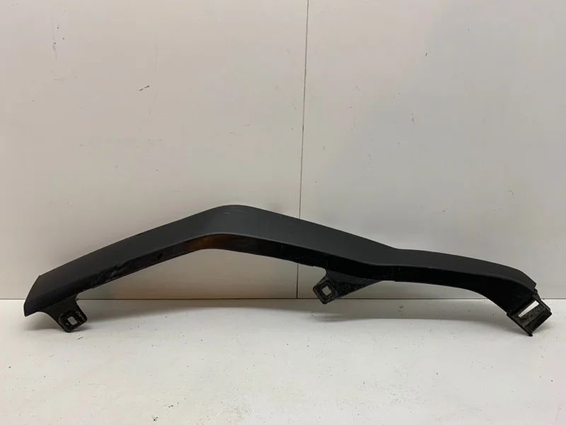 Накладка бампера Lexus RX 2015-2019 5243748020 4, передняя правая