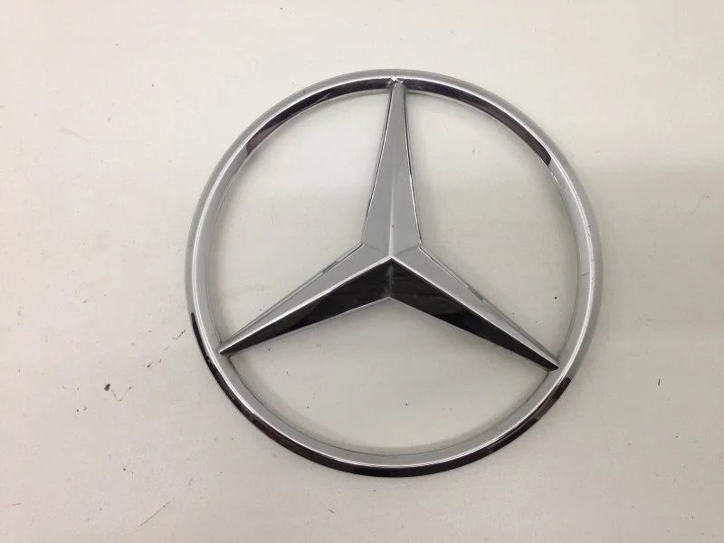 Эмблема Mercedes-Benz GLC-klasse 2015-2019 A0008172116 X253, передняя