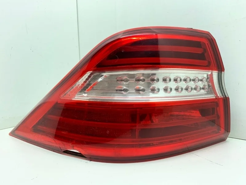 Фонарь внешний Mercedes-Benz GLE-klasse 2015-2018 A1669063301 W166, задний левый