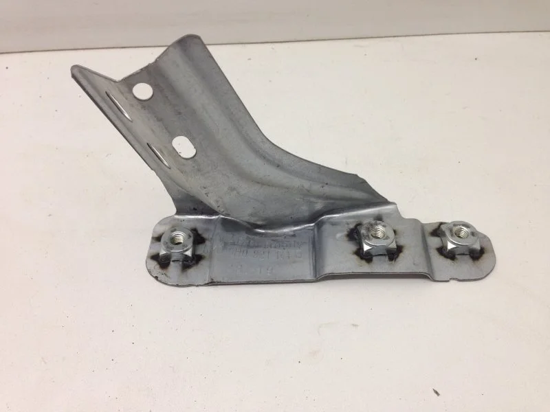 Кронштейн крыла Volkswagen Polo 2009-2020 6R0821141B 5, передний левый