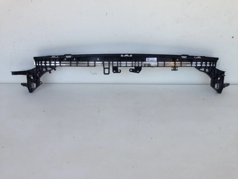 Панель передняя Mercedes-Benz E-klasse 2016-2020 A2136201801 W213, передний