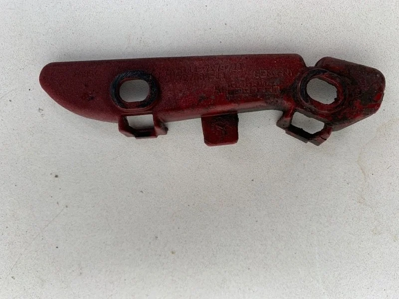 Кронштейн крыла BMW 3 series 2011-2020 51117279711 F30/F31, передний левый