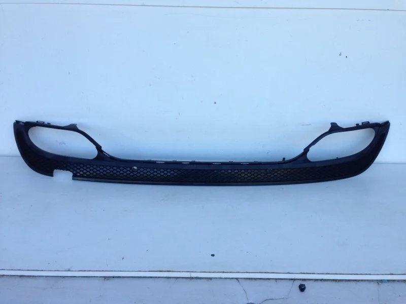 Юбка бампера Mercedes-Benz C-klasse 2014-2018 A2058856238 W205, задняя