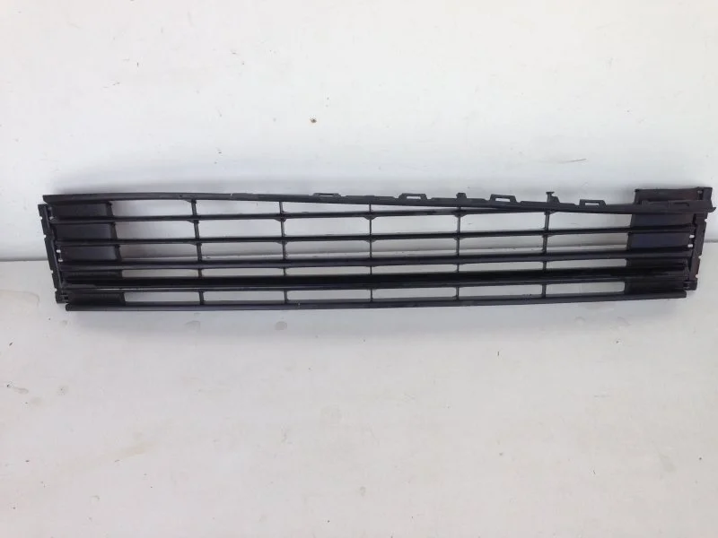 Решетка Volkswagen Polo 2014-2020 6RU853677C 5, передняя