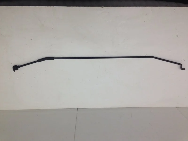 Держатель капота Mazda 3 2003-2009 BP4K56650A BK, передний