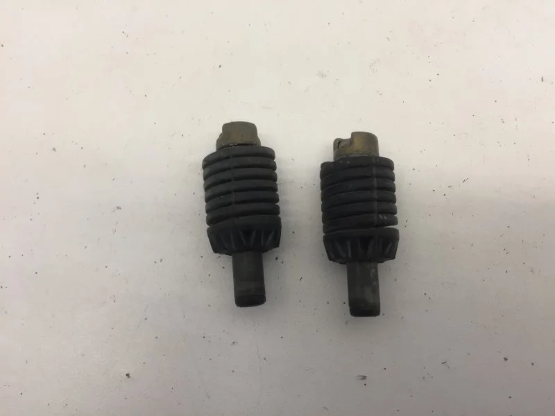 Ограничитель двери Audi A8 1999-2002 4D0827023N D2, задний