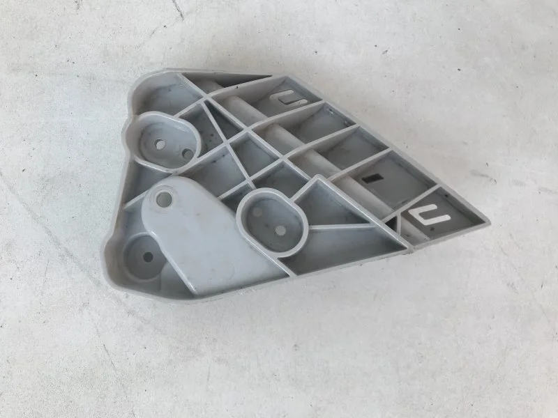 Кронштейн фары Infiniti QX60 2013-2020 260109NG4B 1, передний правый