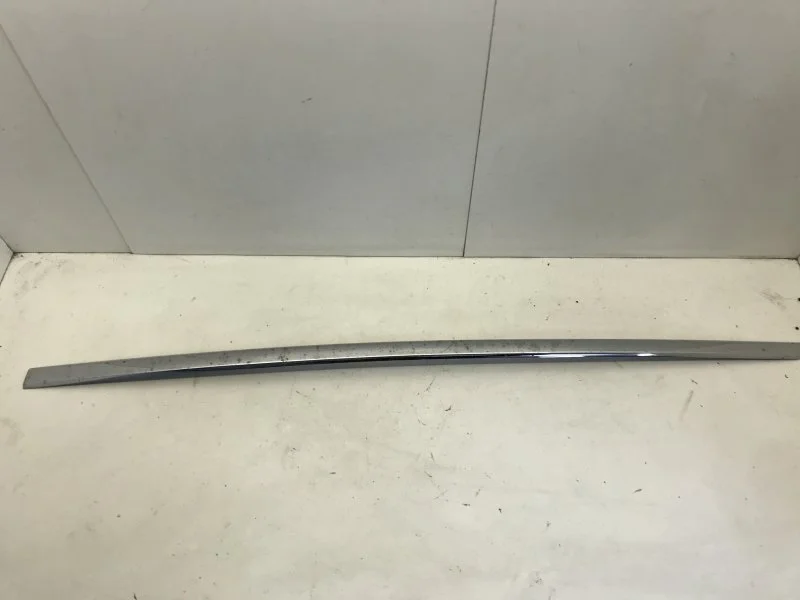 Молдинг двери Mercedes-Benz GLK-klasse 2008-2015 A2047200680 X204, передний правый