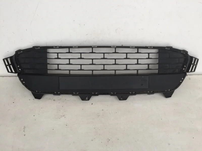 Решётка радиатора Kia Rio 2017-2020 86561H0000 4, передняя