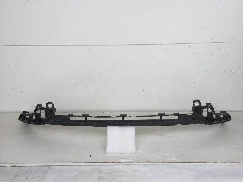 Кронштейн бампера Mercedes-Benz E-klasse 2016-2021 A2138852500 W213, передний