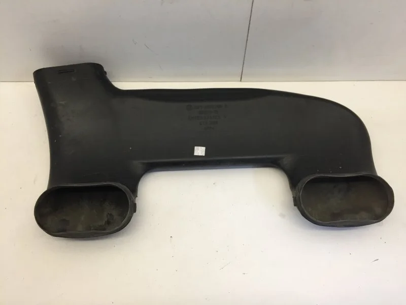 Воздуховод BMW X5 2013-2018 13718570289 F15, передний