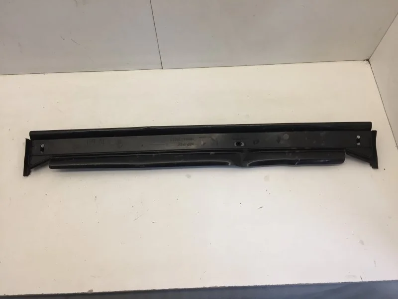 Дефлектор радиатора Toyota Camry 2017-2020 1659425010 XV70, передний