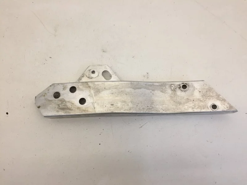 Кронштейн передней панели Mercedes-Benz GLC-klasse 2015-2020 A2536203800 X253, передний левый