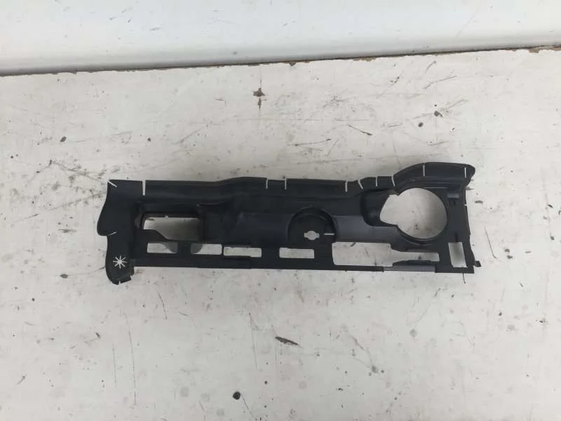 Воздуховод Volvo XC60 2008-2017 31353293 1, передний левый