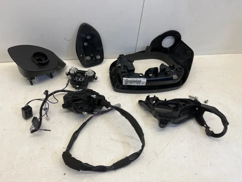 Зеркало боковое Mazda CX-5 2017-2021 KD3M69181 2, левое