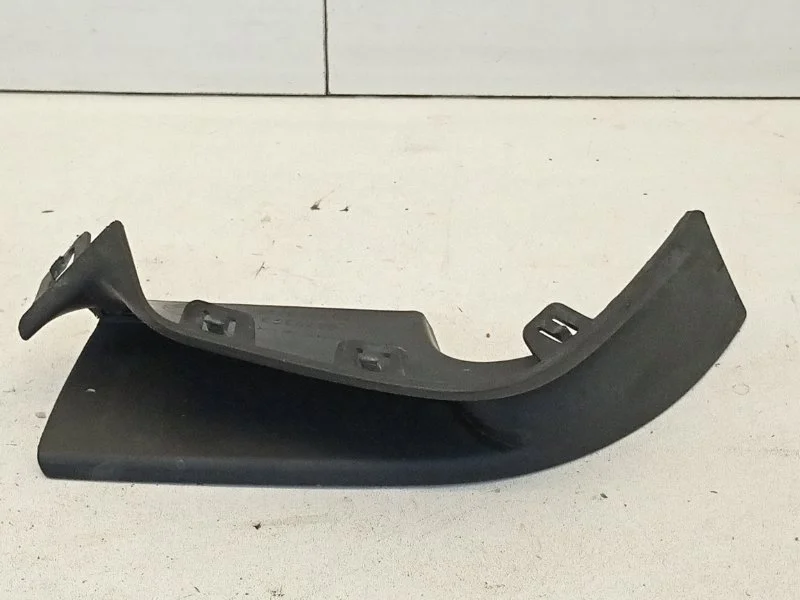 Накладка бампера BMW X3 2017-2021 51118070393 G01, передняя левая