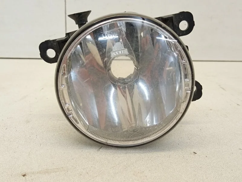 Фара противотуманная Renault Fluence 2013-2016 261500097R 1, передняя