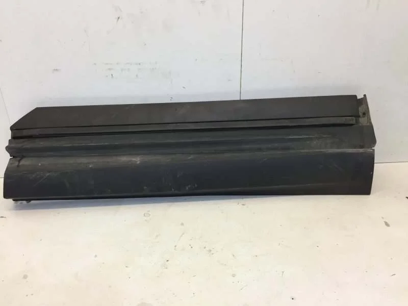 Накладка двери Lexus RX 2015-2020 7507548140 4, задняя правая