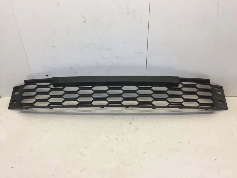 Решётка бампера Skoda Rapid 2012-2017 60U853677 1, передняя