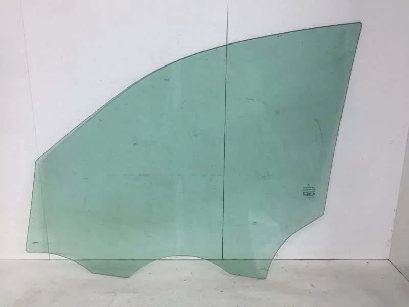 Стекло двери Mercedes-Benz GL-klasse 2012-2016 A1667251410 X166, переднее правое