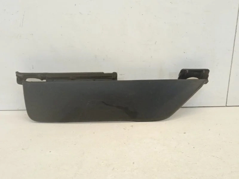 Брызговик Lexus GX 2009-2021 7685160010 2, передний правый