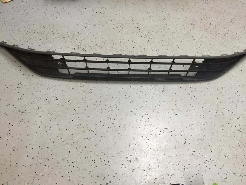 Решётка бампера Volkswagen Polo 2020-2023 6N5853677A 6, передняя