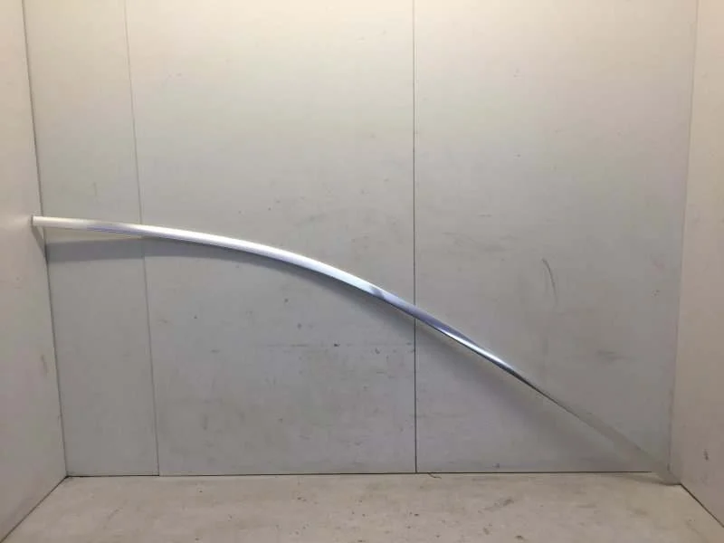 Молдинг стекла двери Mercedes-Benz E-klasse 2016-2023 A2136909604 W213, передний правый