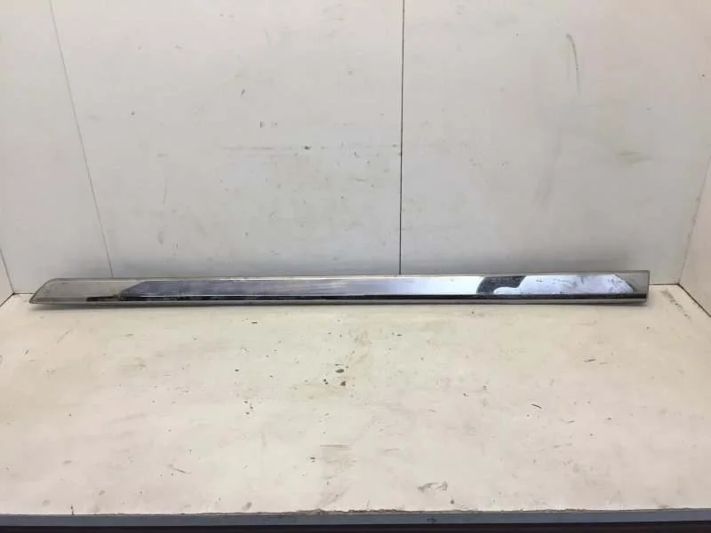 Молдинг двери Toyota Land Cruiser 2007-2021 7507160140 200, передний правый