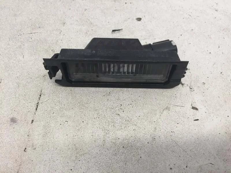 Подсветка номерного знака Kia Rio 2015-2023 92502F6000 4, задняя