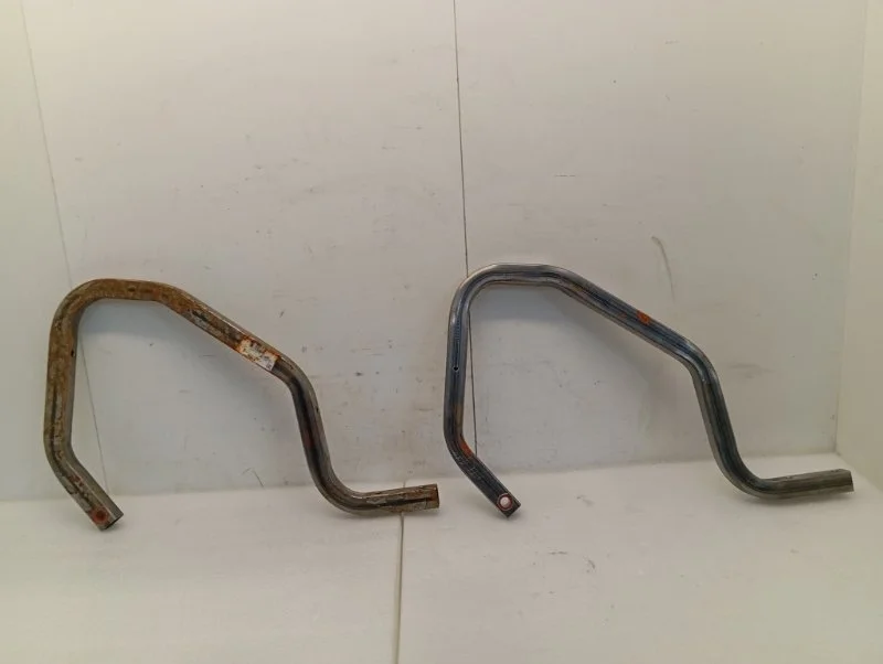 Петля крышки багажника Renault Logan 2013-2023 904019455R 2, задняя