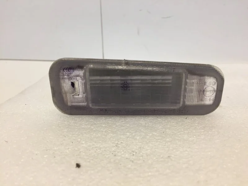 Подсветка номерного знака Kia Rio 2011-2017 925021G000 3, задняя правая