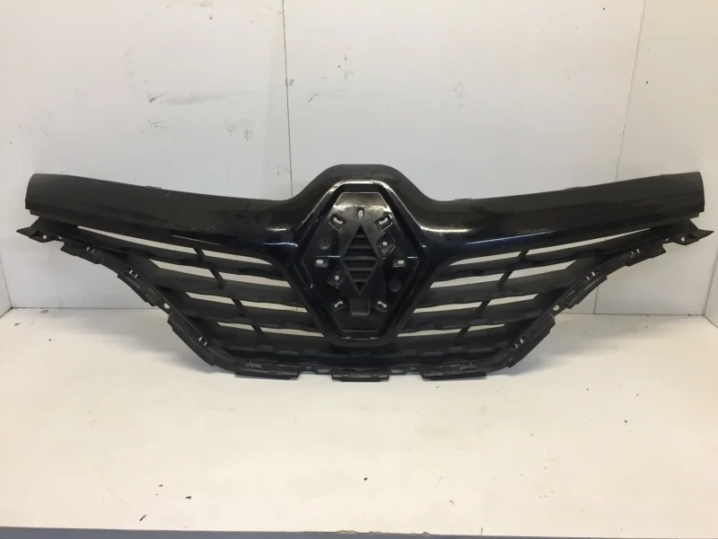 Решётка радиатора Renault Kaptur 2016-2024 623103985R 1, передняя