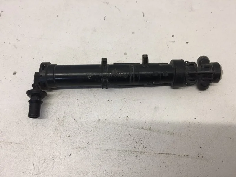 Форсунка омывателя фары Audi A6 2010-2018 4G0955101A C7, передняя левая