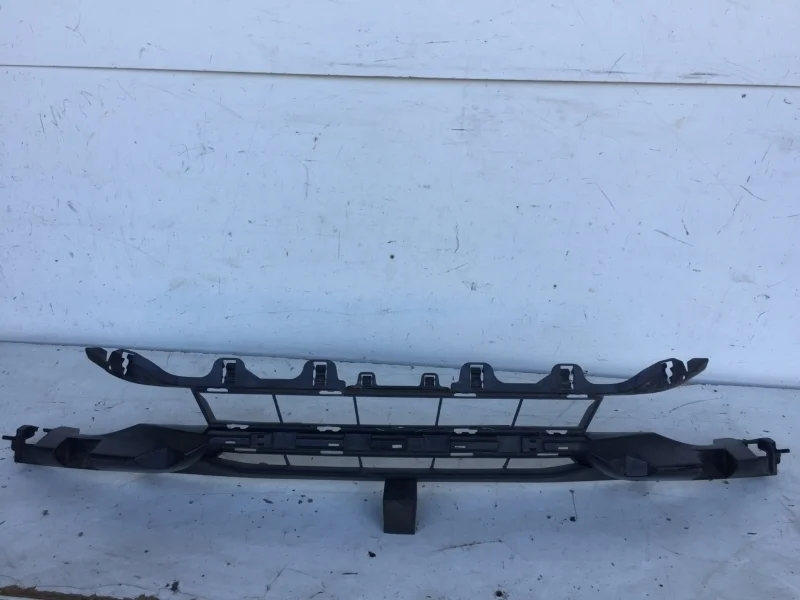 Решётка бампера BMW 3 series 2011-2016 51117263478 F30/F31, передняя