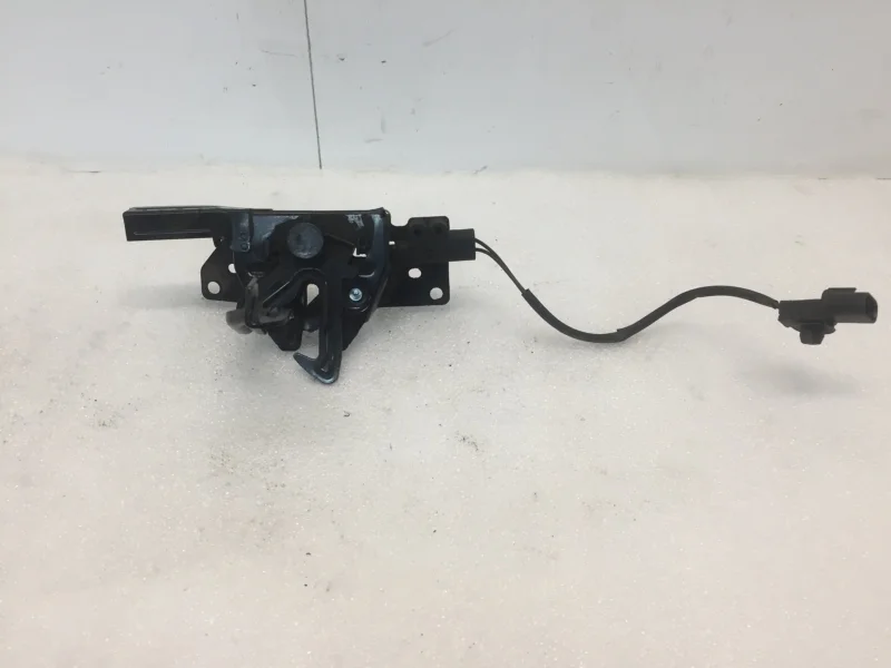 Замок капота Kia Rio x-line 2020-2024 81130H0010 4, передний