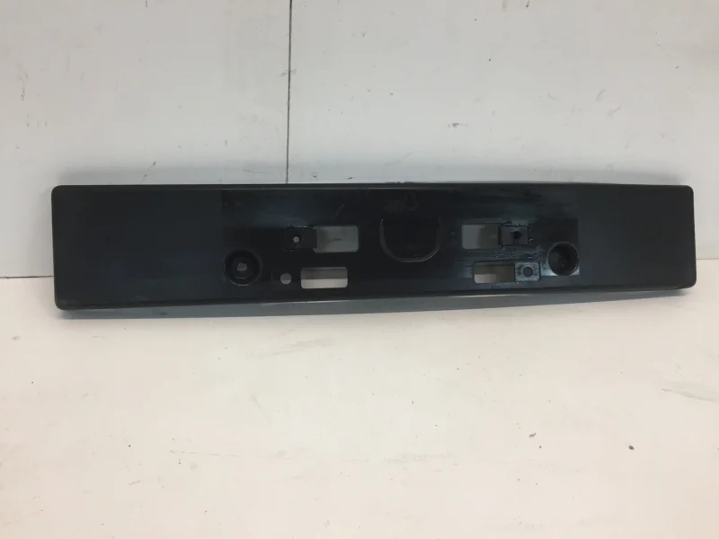 Накладка под номерной знак Nissan Juke 2010-2019 96210BA61B 1, передняя