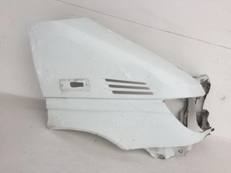 Крыло Mercedes-Benz Sprinter 1995-2006 A9016307007 W901-904, переднее правое