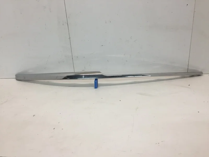 Молдинг бампера Kia Sportage 2015-2022 86596F1510 4, передний правый