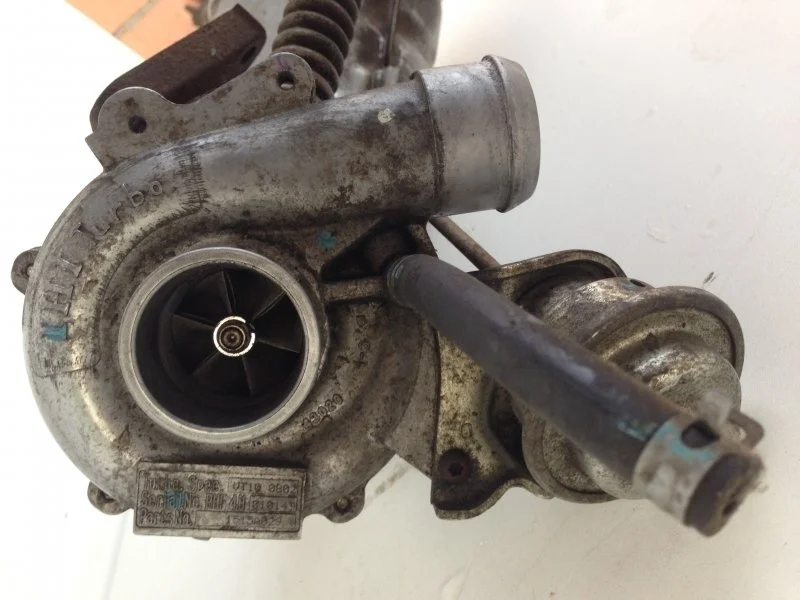 Турбокомпрессор (турбина) Mitsubishi L200 2006-2015 1515A029 4 4D56, передний