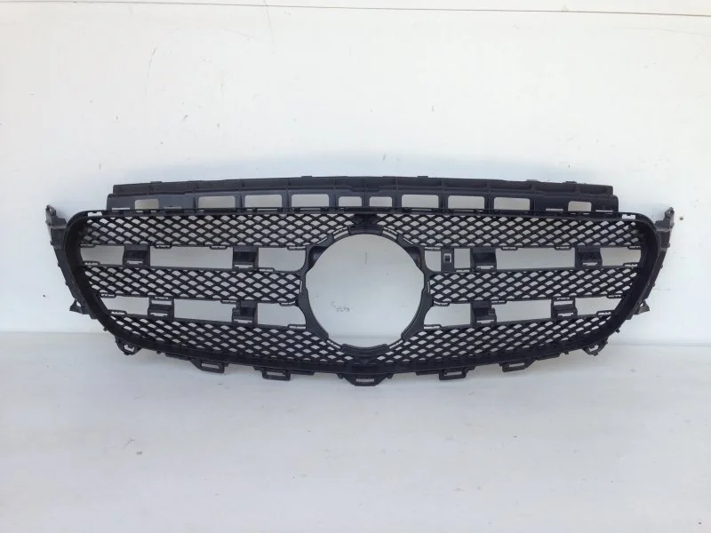 Решётка радиатора Mercedes-Benz E-klasse 2016-2020 A2138880123 W213, передняя