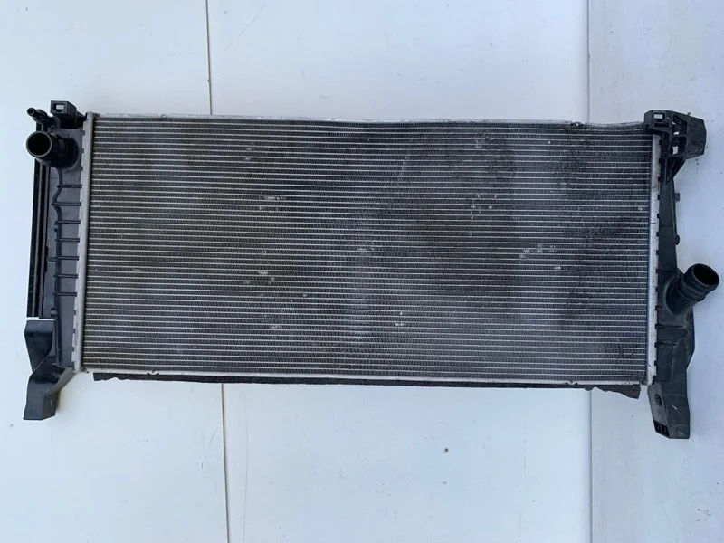 Радиатор двигателя BMW X1 2015-2020 17117617636 F48, передний