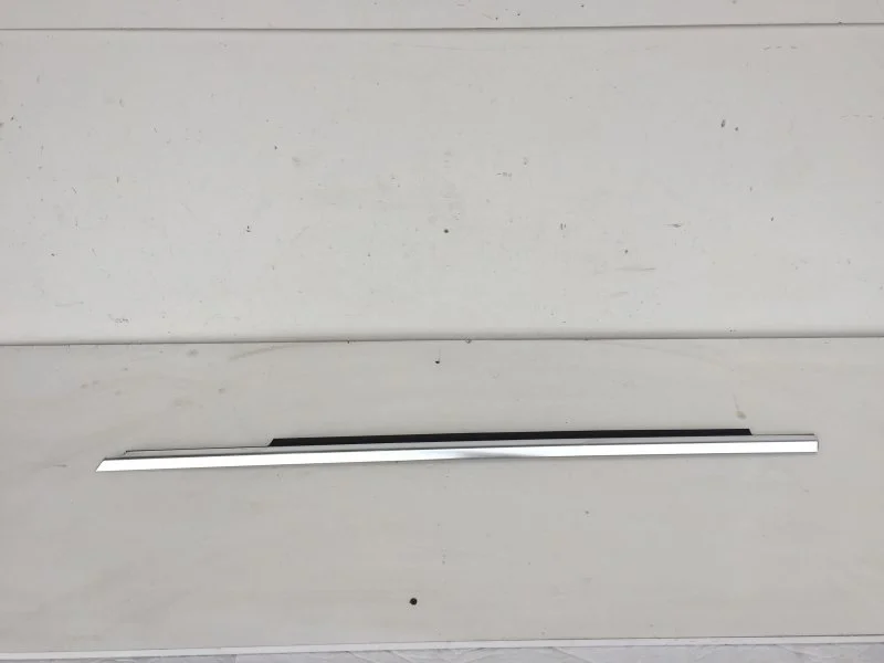 Накладка двери Mercedes-Benz GLE Coupe 2015-2019 A2927250165 C292, правая