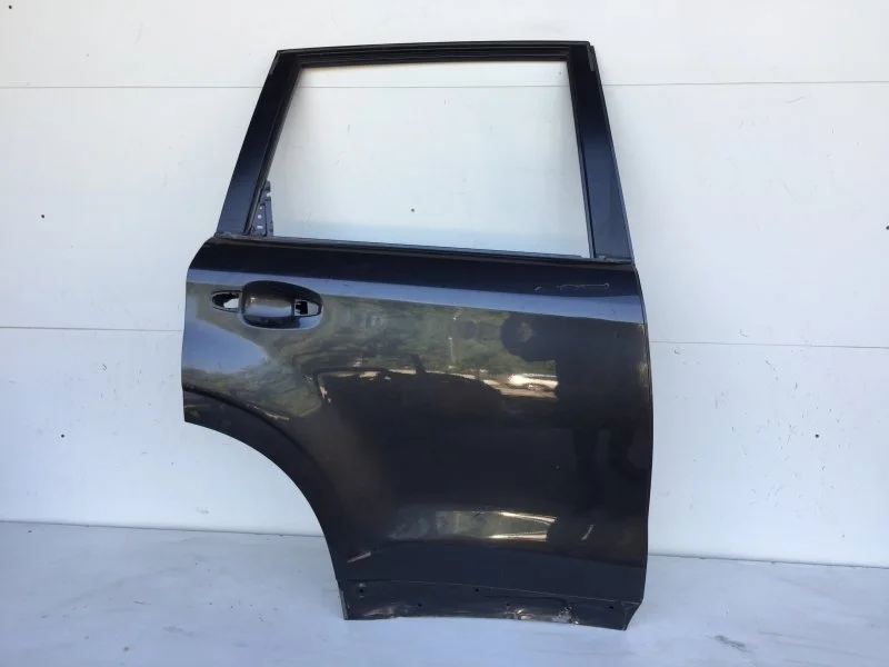Дверь Subaru Forester 2012-2018 60409SG0019P 4, задняя правая