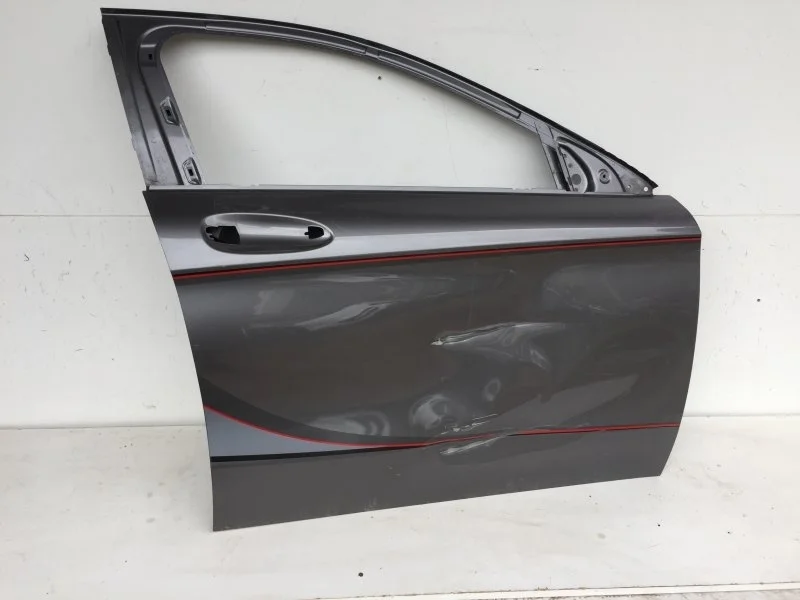 Дверь Mercedes-Benz GLA-klasse 2013-2020 A1567200205 X156, передняя правая